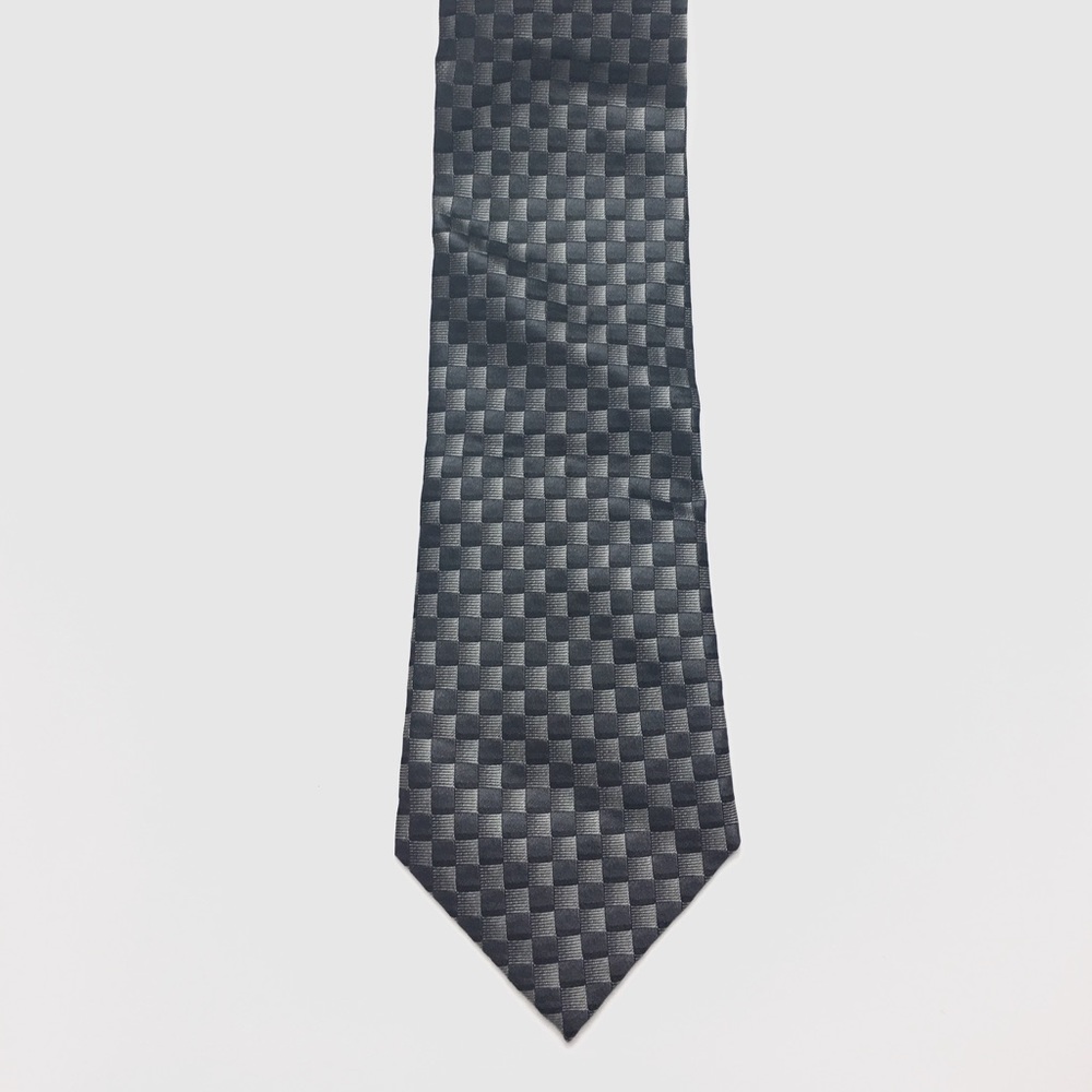 DKNY 100% Silk Neck Tie
